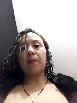 Snapshot of RenataSexy_ chatting on January 28, 3:57 am RenataSexy online show from January 28, 3:57 am