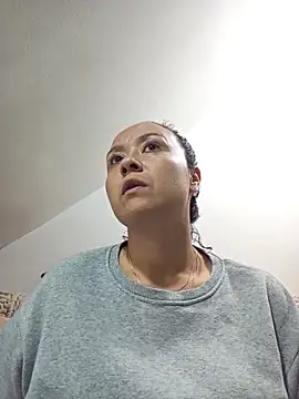 Snapshot of RenataSexy_ chatting on March 4, 3:26 pm RenataSexy online show from March 4, 3:26 pm