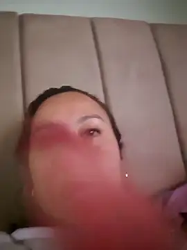 Snapshot of RenataSexy_ chatting on October 17, 5:15 pm RenataSexy online show from October 17, 5:15 pm