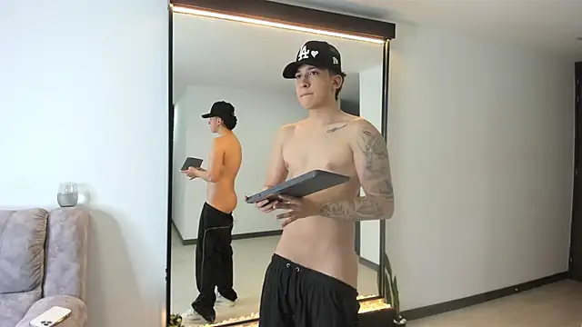 emmanuel scor online show from October 3, 12:29 am