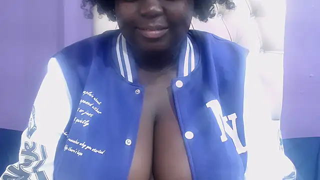 DARKGIANTMELANIN online show from April 25, 7:00 am