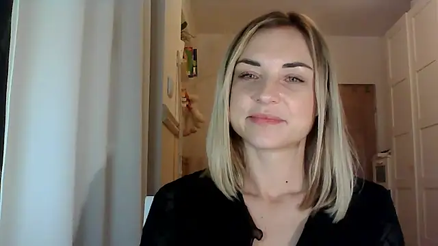 Snapshot of ashley_xlove chatting on December 18, 5:52 pm ashley xlove online show from December 18, 5:52 pm