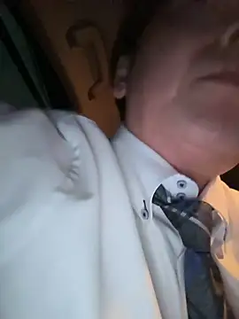 SaneService9 online show from March 3, 7:31 pm