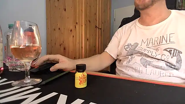 Snapshot of Tom_PP_cgn chatting on November 28, 2:09 pm Tom PP cgn online show from November 28, 2:09 pm