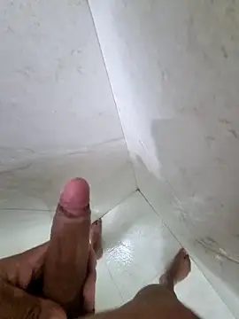 Snapshot of dfsafadao chatting on March 9, 11:56 pm dfsafadao online show from March 9, 11:56 pm