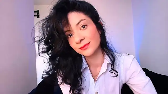 miabeautyxx online show from February 11, 1:49 pm