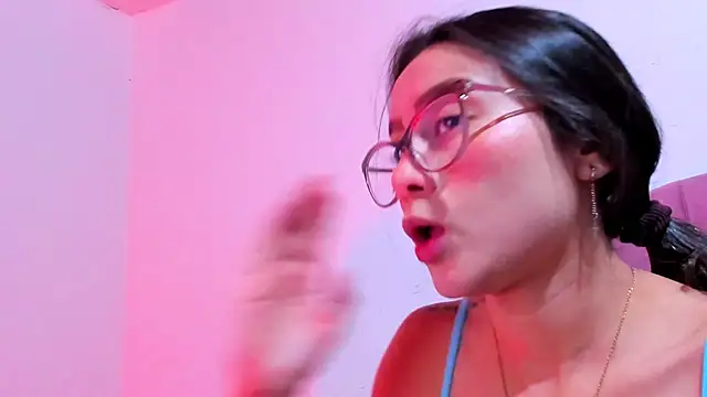 teffy lee online show from January 18, 11:22 pm