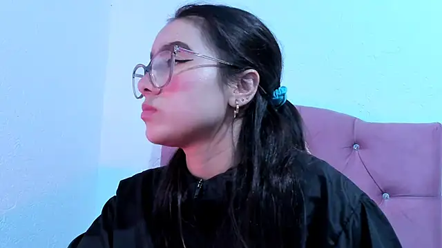 teffy lee online show from February 21, 8:49 pm