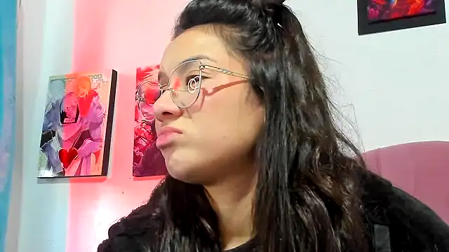 teffy lee online show from January 15, 8:34 pm