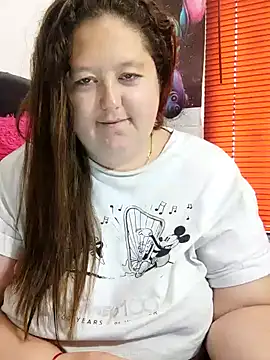 Snapshot of Chloee_ep chatting on January 27, 5:48 pm Chloee ep online show from January 27, 5:48 pm