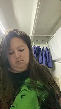 Chloee ep online show from July 16, 5:02 am