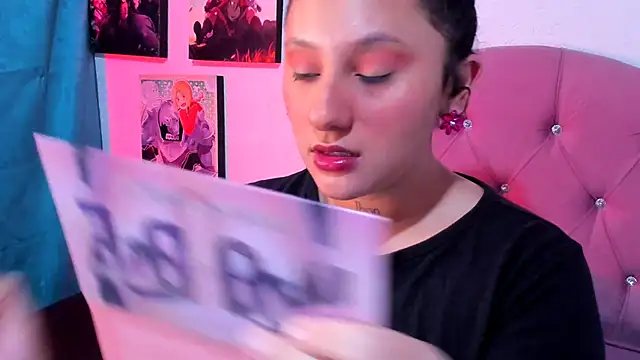 Mila nixon02 online show from November 16, 5:07 pm