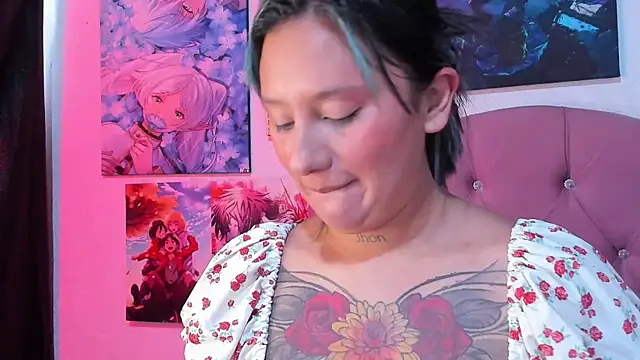 Mila nixon02 online show from July 7, 5:06 pm