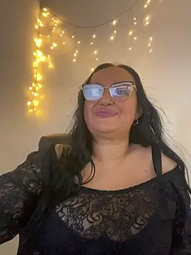 Gia Nahomi online show from January 26, 3:27 am