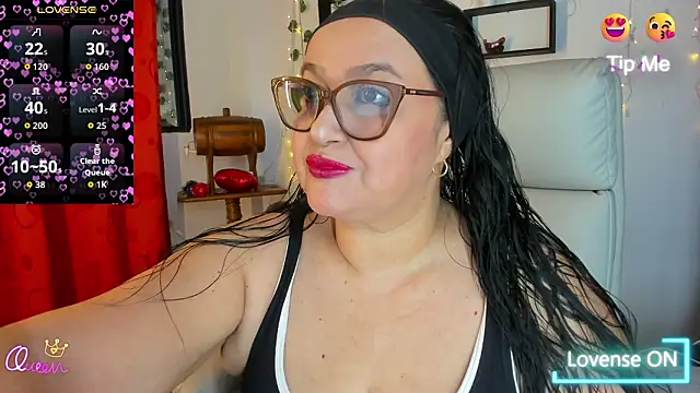 Gia Nahomi online show from March 15, 9:32 pm