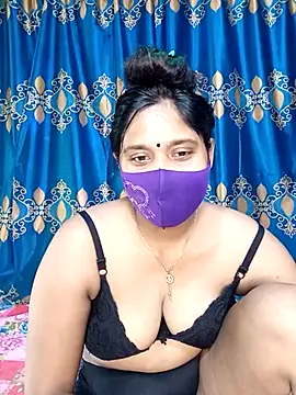 Hot Maleka online show from March 13, 6:16 am