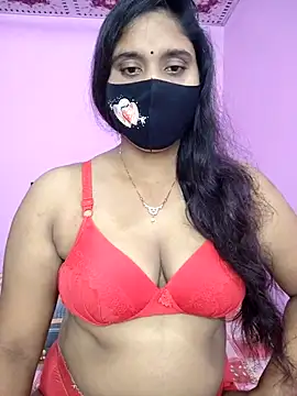 Hot Maleka online show from October 14, 2:40 pm