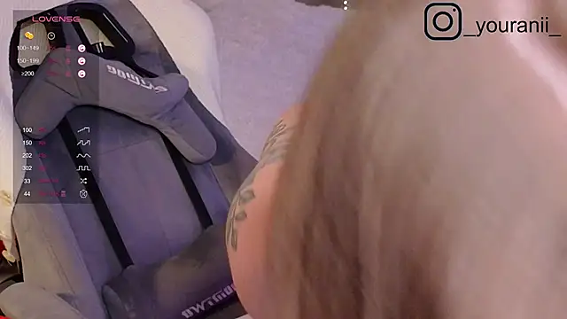 Snapshot of Annaa_Banana chatting on January 12, 2:24 am Annaa Banana online show from January 12, 2:24 am