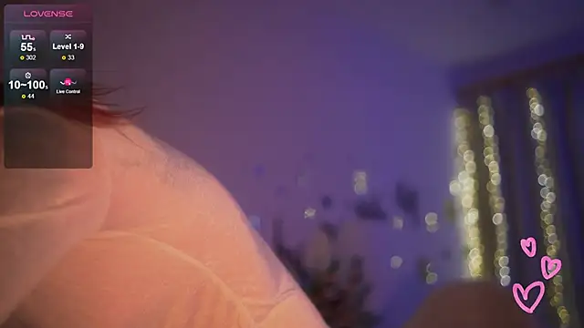 Snapshot of Annaa_Banana chatting on November 27, 6:32 pm Annaa Banana online show from November 27, 6:32 pm