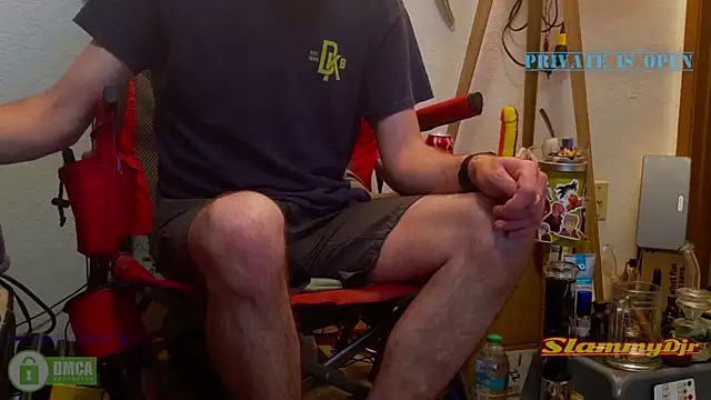Snapshot of SlammyDjr chatting on July 24, 3:48 am SlammyDjr online show from July 24, 3:48 am