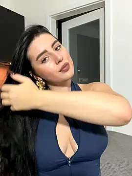 Snapshot of Evelyn___Sweet chatting on November 4, 9:58 pm Evelyn Sweet online show from November 4, 9:58 pm