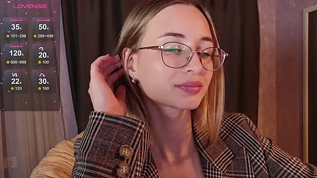 Tiffanyhunt online show from February 24, 2:59 pm