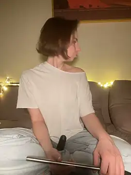 Take Me Awayy online show from December 10, 7:43 pm