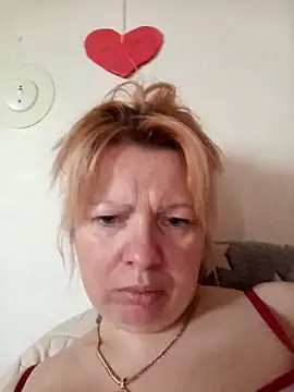 Snapshot of Lauri_scherri chatting on November 29, 11:02 am Lauri scherri online show from November 29, 11:02 am