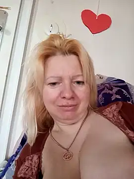 Snapshot of Lauri_scherri chatting on February 7, 1:59 pm Lauri scherri online show from February 7, 1:59 pm