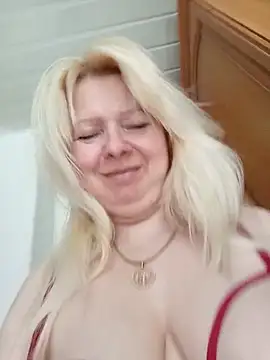 Lauri scherri online show from July 22, 1:03 pm