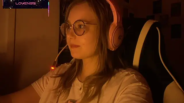 JacyWinslat online show from October 1, 10:05 pm