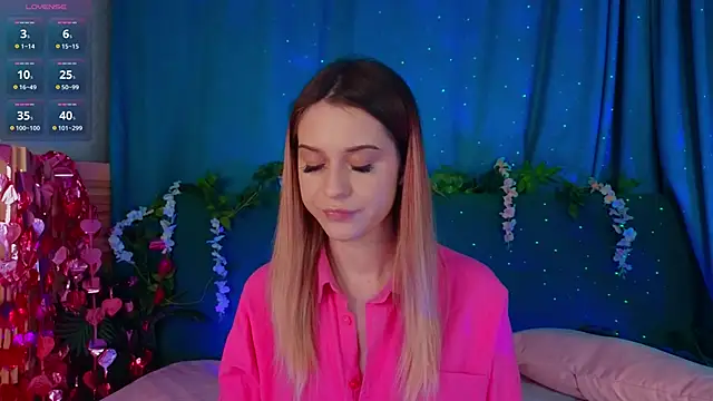 AlinaWalters online show from March 6, 8:16 pm