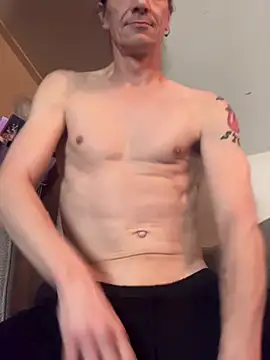 Snapshot of Sunking13cm chatting on March 13, 2:01 pm Sunking13cm online show from March 13, 2:01 pm