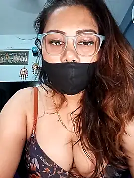 Cute-mona online show from March 13, 7:39 pm