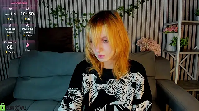 Little Chips online show from February 18, 5:20 pm