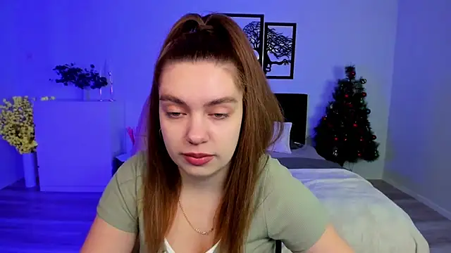 Snapshot of DaniellaLovely chatting on January 23, 11:15 am DaniellaLovely online show from January 23, 11:15 am
