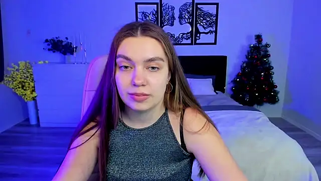 Snapshot of DaniellaLovely chatting on January 25, 2:03 pm DaniellaLovely online show from January 25, 2:03 pm