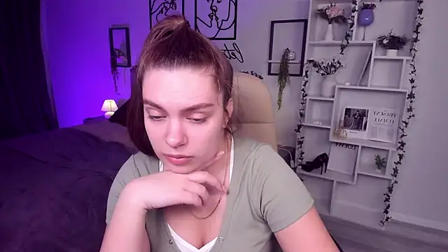 Snapshot of DaniellaLovely chatting on January 30, 10:29 am DaniellaLovely online show from January 30, 10:29 am