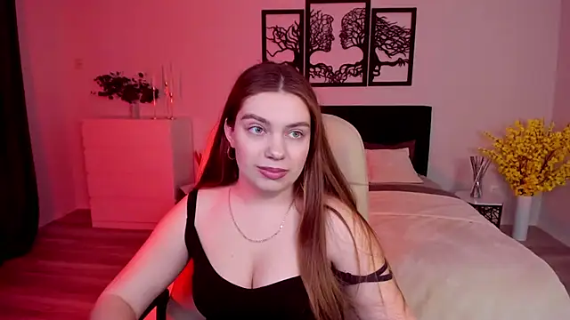 Snapshot of DaniellaLovely chatting on February 4, 12:00 pm DaniellaLovely online show from February 4, 12:00 pm