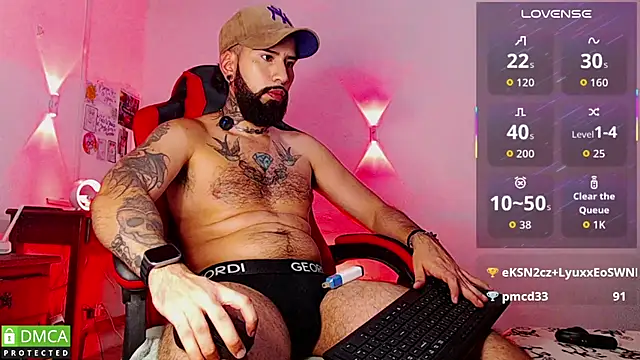 Snapshot of Diilanhott chatting on May 15, 10:50 pm Diilanhott online show from May 15, 10:50 pm