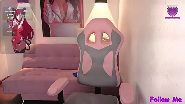 vittorialombardi   online show from November 10, 8:13 am