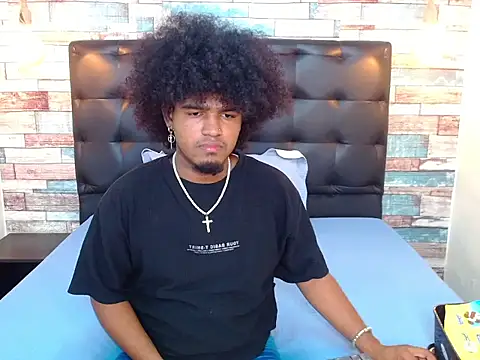 JaicobRuneer online show from March 5, 1:12 am