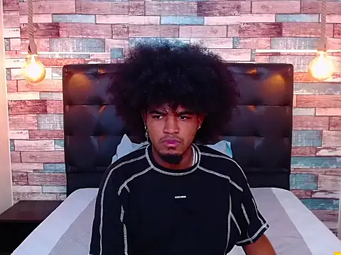 JaicobRuneer online show from March 16, 1:22 am