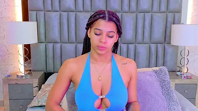 TiaraRosse online show from June 15, 12:18 pm