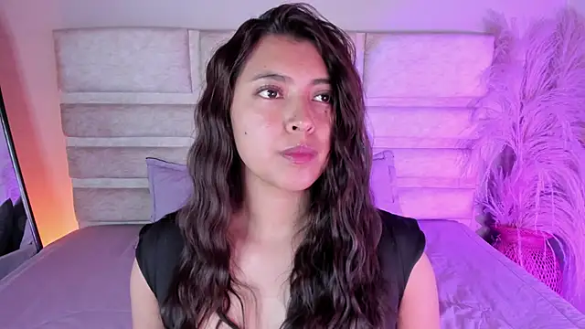 Rebeca Williams  online show from November 8, 12:27 pm