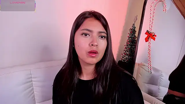 Rebeca Williams  online show from December 3, 12:14 pm