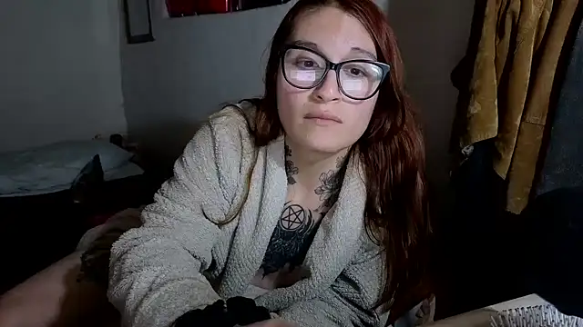 kittenlizz online show from January 12, 6:13 pm