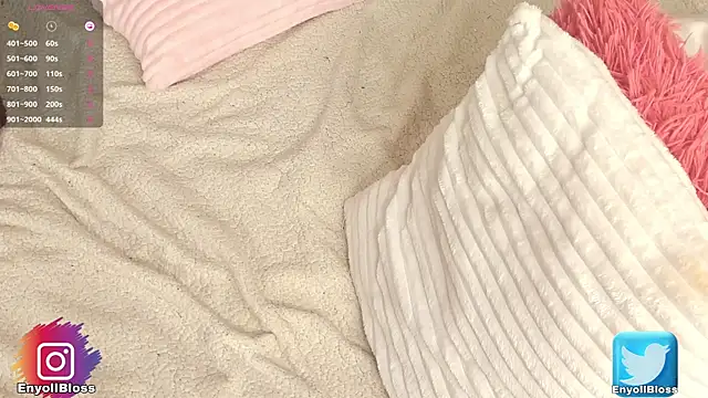 SweetHanson online show from March 13, 4:27 am