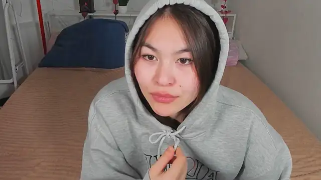 Snapshot of Jennifer_murr chatting on March 15, 4:32 pm Jennifer murr online show from March 15, 4:32 pm