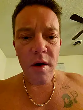 Snapshot of Bigtater1999 chatting on December 27, 12:39 am Bigtater1999 online show from December 27, 12:39 am